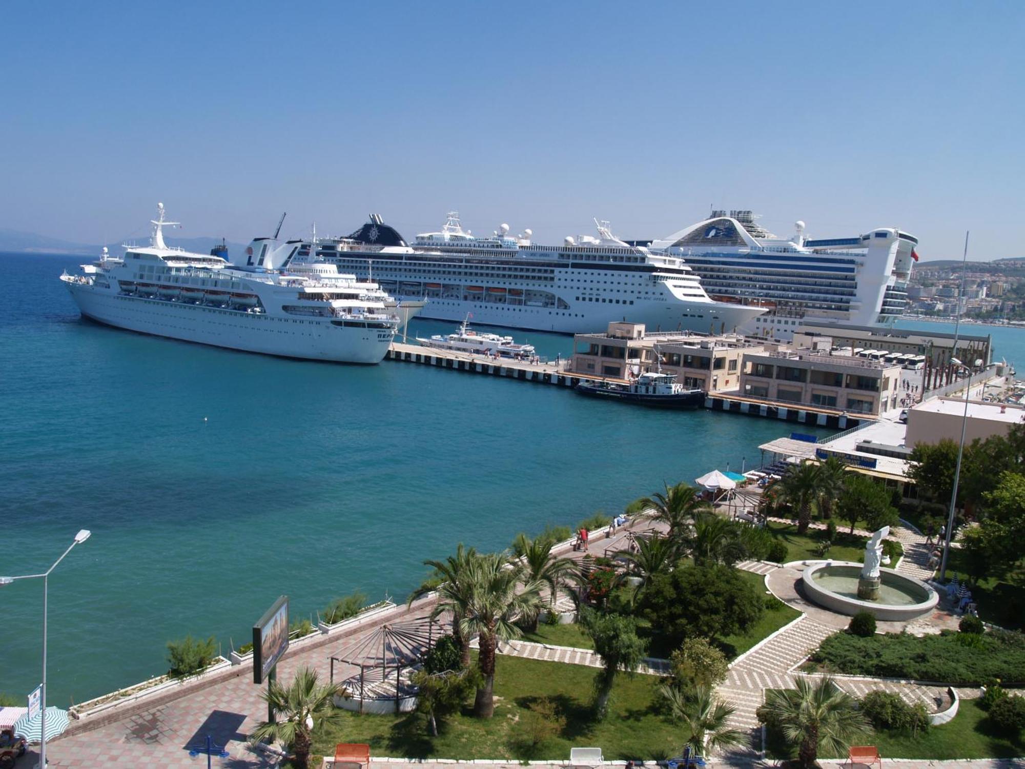 Kayhanbey Hotel Kusadası Exteriör bild